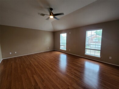 7275 Caracara Dr, Houston, TX 77040 - photo 6