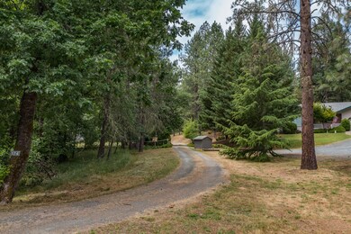 174 N Adeline Way, Merlin, OR 97532 - photo 7