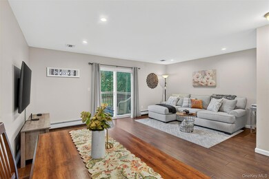 100 Boniface Dr unit 17C, Pine Bush, NY 12566 - photo 4