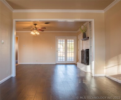 1506 Red Bud Ln, McAlester, OK 74501 - photo 4