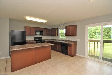 Kitchen with 42' Cabinets