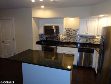 Kitchen - Awesome kitchen with granite countertops