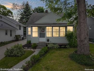 Front of Home/Street View