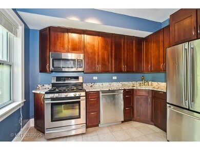 647 W Sheridan Rd unit 4E, Chicago, IL 60613 - photo 4