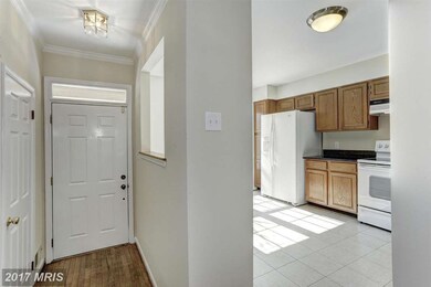 9329 Kendal Cir, Laurel, MD 20723 - photo 4