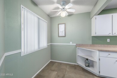 11010 W Thunderbird Blvd, Sun City, AZ 85351 - photo 4