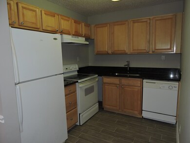 414 Meadows Cir, Boynton Beach, FL 33436 - photo 5