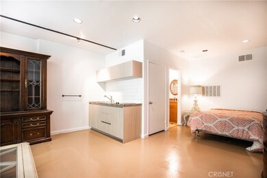 21811 San Miguel St, Woodland Hills, CA 91364 - photo 5