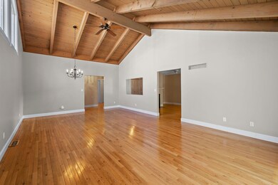 2-web-or-mls-138 Strawberry Meadows Fina