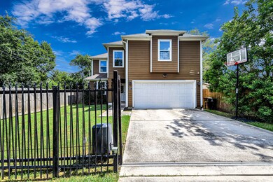 4617 White Rock St, Houston, TX 77051 - photo 2