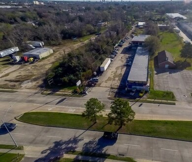 13325 Kaltenbrun Rd, Houston, TX 77086 - photo 5