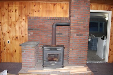 47 Dalton Rd, Dalton, NH 03598 - photo 3