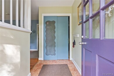 9064 Edgewater Cir, Mechanicsville, VA 23116 - photo 2