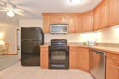39 Pleasant St unit A7, Northborough, MA 01532 - photo 5