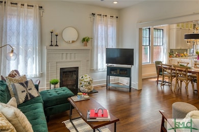 714 E 36th St, Savannah, GA 31401 - photo 3