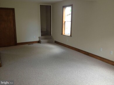 26 N Franklin St, Waynesboro, PA 17268 - photo 6