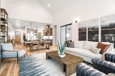 10-Living Room