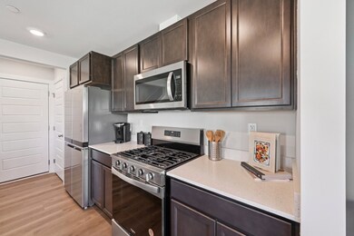 3516 Richardson Cir, Yorkville, IL 60560 - photo 7