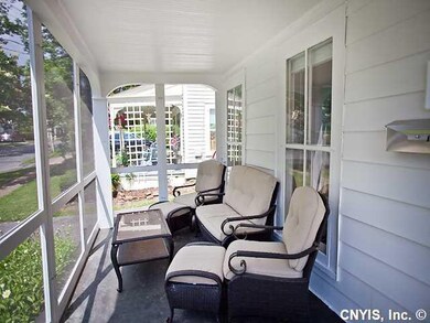 Porch - Screened