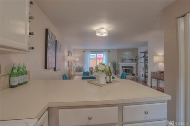 7740 196th St SW unit 13, Edmonds, WA 98026 - photo 5