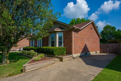 6911 Beard Ct, Louisville, KY 40228 - photo 4