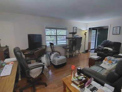 405 Henderson Rd, Jackson, TN 38305 - photo 2