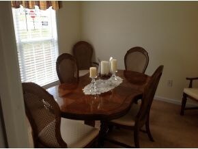formal dining room or bedroom
