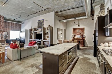 1111 Studewood St unit 403, Houston, TX 77008 - photo 7