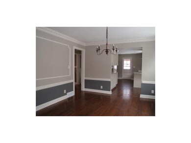 Original trim & plaster crown moulding