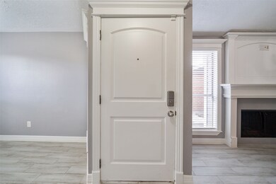 7859 Gatehouse Dr, Houston, TX 77040 - photo 3