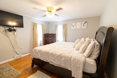 431 Rogers Ave, West Springfield, MA 01089 - photo 7