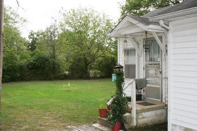 339 Dover St, Shelbyville, TN 37160 - photo 3