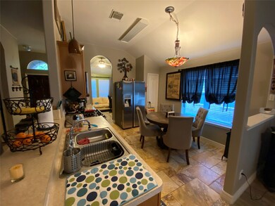 29823 29823 Sun Willow Creek Dr, Spring, TX 77386 - photo 4