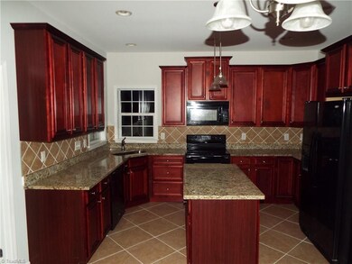 3020 Elderberry Ct, Asheboro, NC 27205 - photo 3