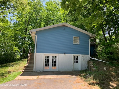 1260 Mazzetti Rd, Stroudsburg, PA 18360 - photo 2