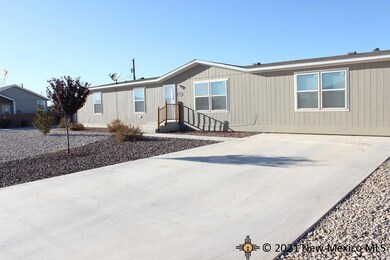 920 Butternut St, Carlsbad, NM 88220 - photo 2