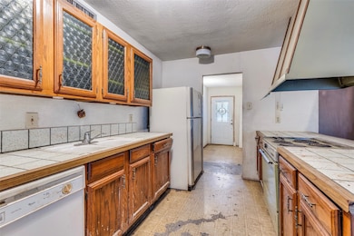 7001 Newcastle Place, North Richland Hills, TX 76182 - photo 7