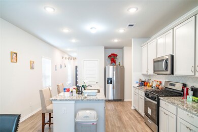 23319 Spring Genesis Ln, Katy, TX 77493 - photo 5