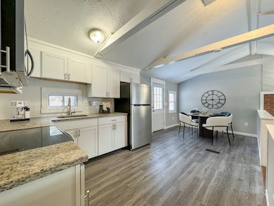 16 Schoolhouse Cross Rd, Brookfield, MA 01506 - photo 6