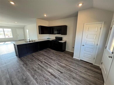 1412 Ellie Ct, Shawnee, OK 74804 - photo 7