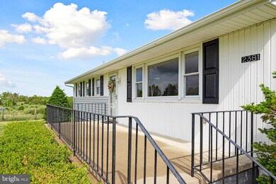 2381 Minebank Rd, Strasburg, VA 22657 - photo 2