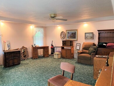 8.1 family room