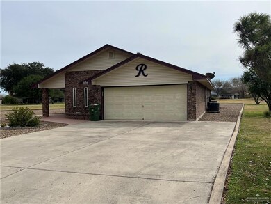 826 Citrus Dr, Alamo, TX 78516 - photo 2