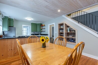 138 Lasell St, West Roxbury, MA 02132 - photo 7