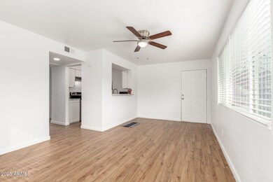 1346 E Mountain View Rd unit 203, Phoenix, AZ 85020 - photo 7