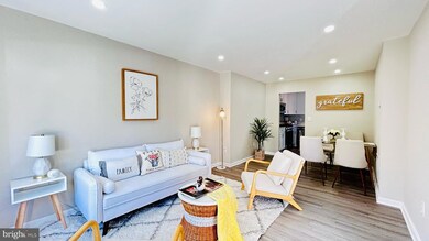 3041 Hickory Grove Ct, Fairfax, VA 22031 - photo 2