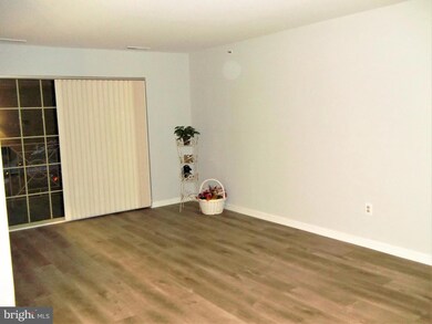203 Star Pointe Ct unit 2D, Abingdon, MD 21009 - photo 4