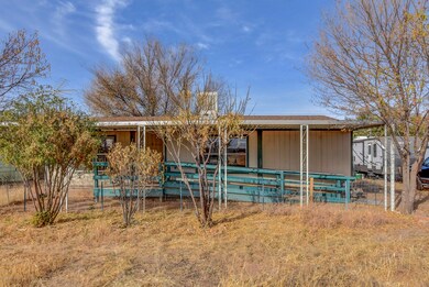24080 N Marblehead Ave, Paulden, AZ 86334 - photo 2