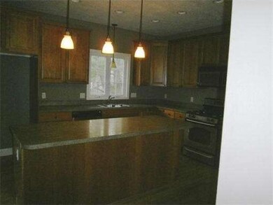 15 Lapierre St, Haverhill, MA 01832 - photo 6