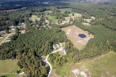 141 Bronco Ln, Jacksonville, NC 28540 - photo 5